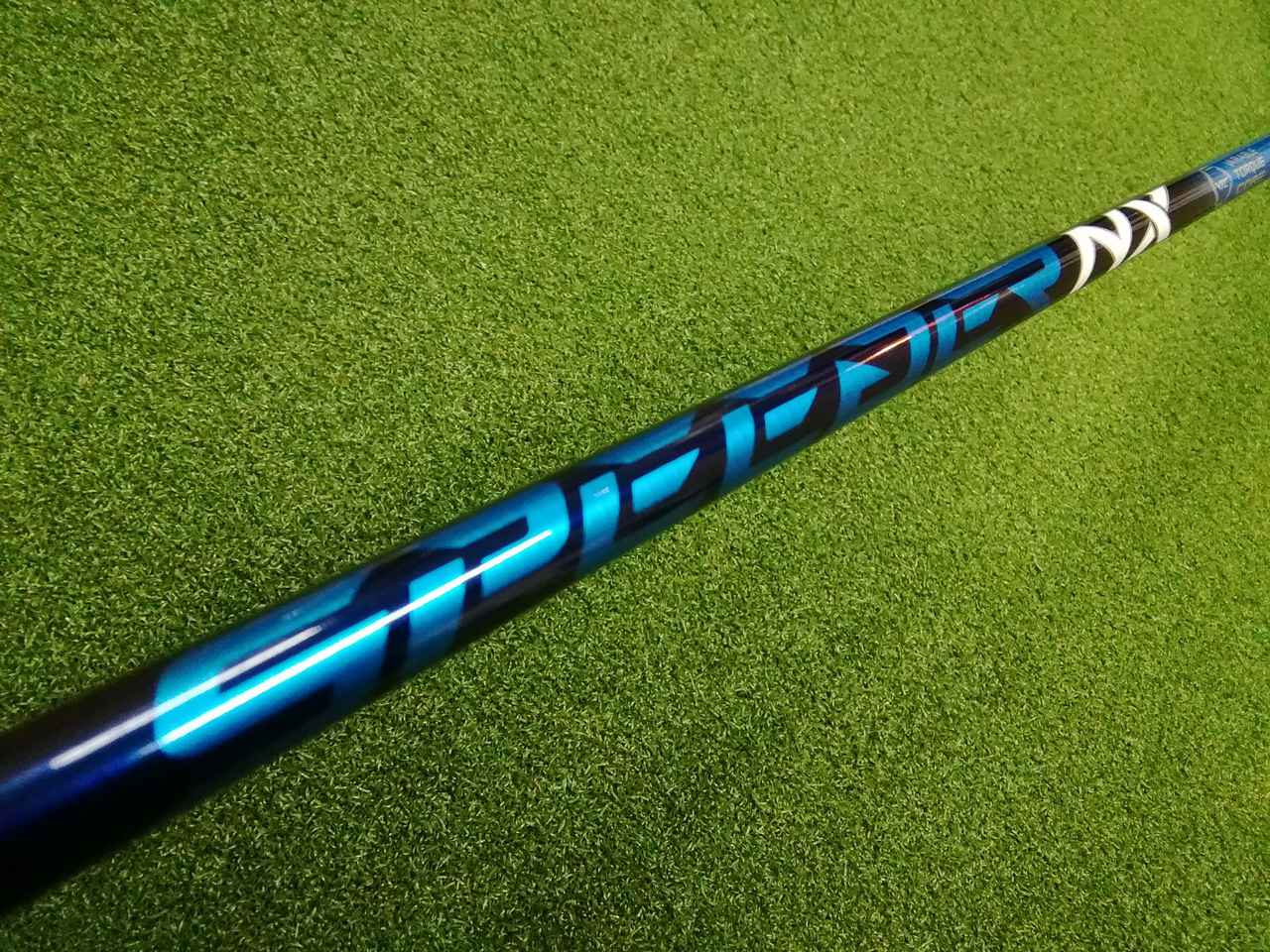 さらにボールをつかまえて飛ばす！ 「SIM2 MAX-D」をシャフト