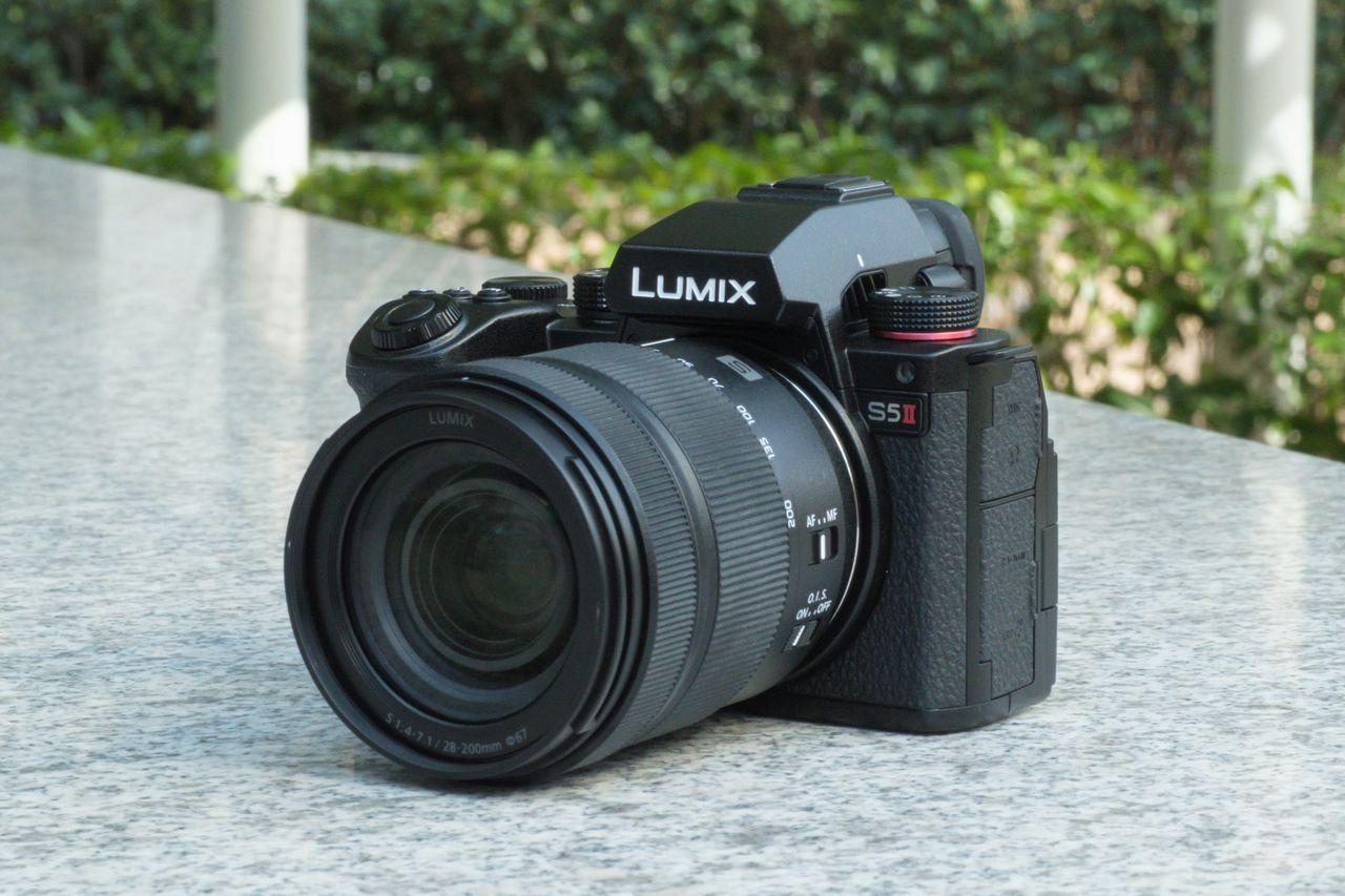 Lens Impression! パナソニック LUMIX S 28-200mm F4-7.1 MACRO O.I.S.