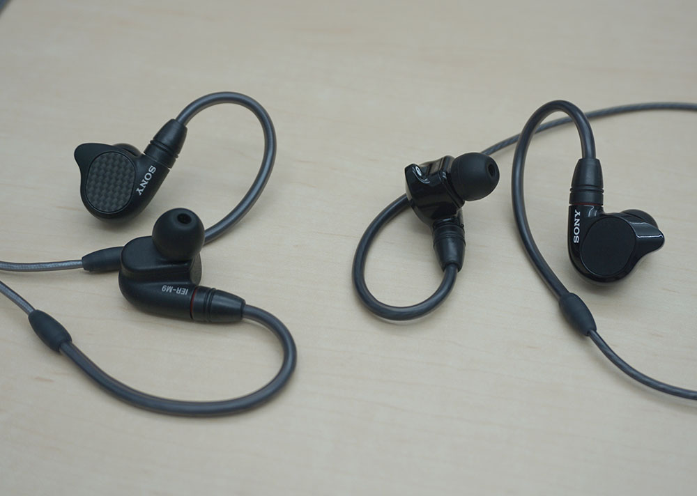 ステージモニターの音には、「冷静」と「興奮」の両立が求められます