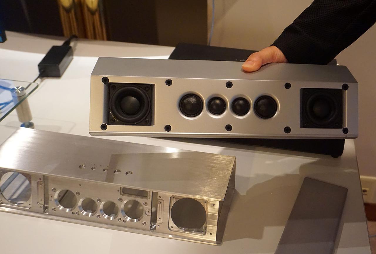 小型＆シンプルなワンバースピーカーで、ここまでの立体感が再現できる