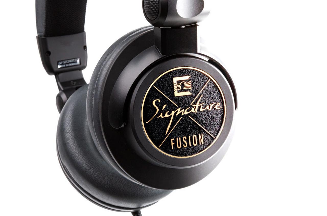 ウルトラゾーンのプロフェッショナル向けヘッドホンの最新モデル