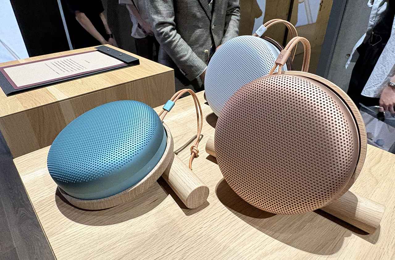 Bang & Olufsen × カリモク家具” が、音楽と共に過ごすライフスタイル