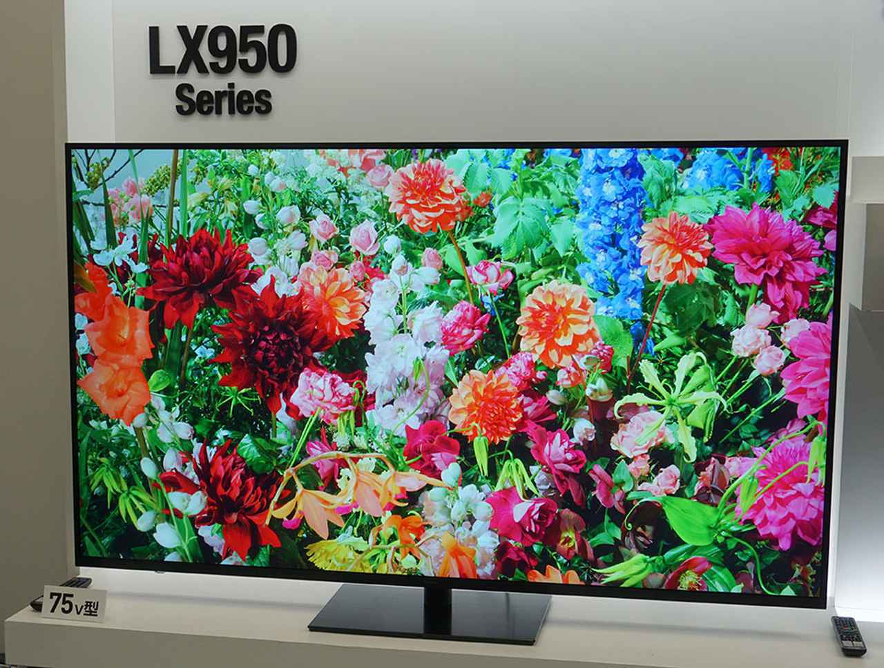 パナソニック、4K液晶ビエラに2モデルを追加。高輝度、薄型フレームの