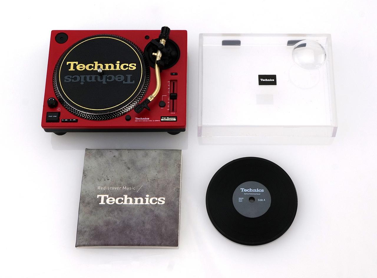 Technicsの名作ターンテーブルの50周年記念モデル「SL-1200M7L」が