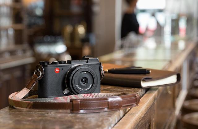 美しい写真を撮る”ことに 徹したデジタルカメラ 「ライカCL」 - T
