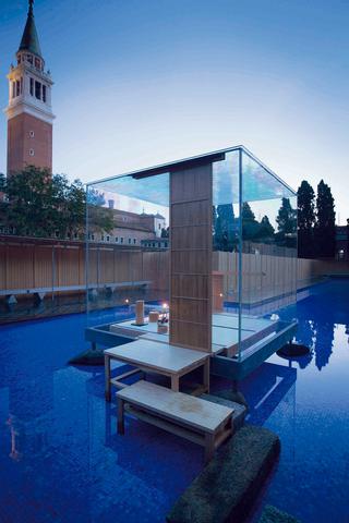 TJ News こけら落としは杉本博司展。 京都市京セラ美術館がオープン (1