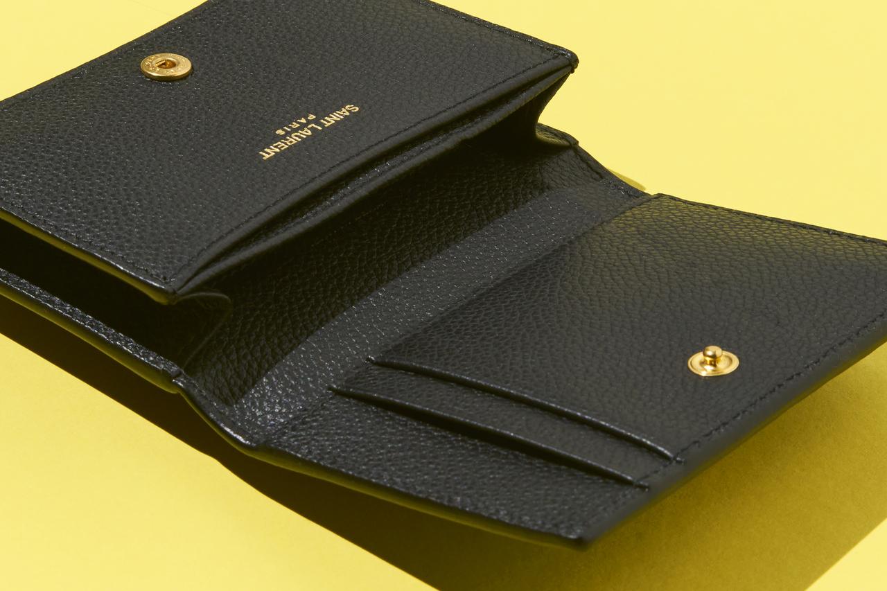 サンローランの、収納力も機能性も秀逸なカードケース - 「第一印象を