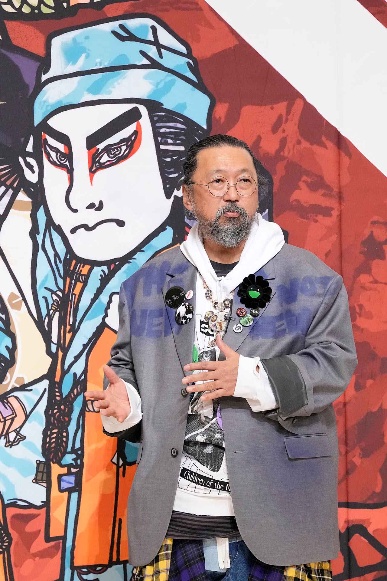 村上隆による「祝幕」をお披露目 十三代目 市川團十郎白猿 襲名披露