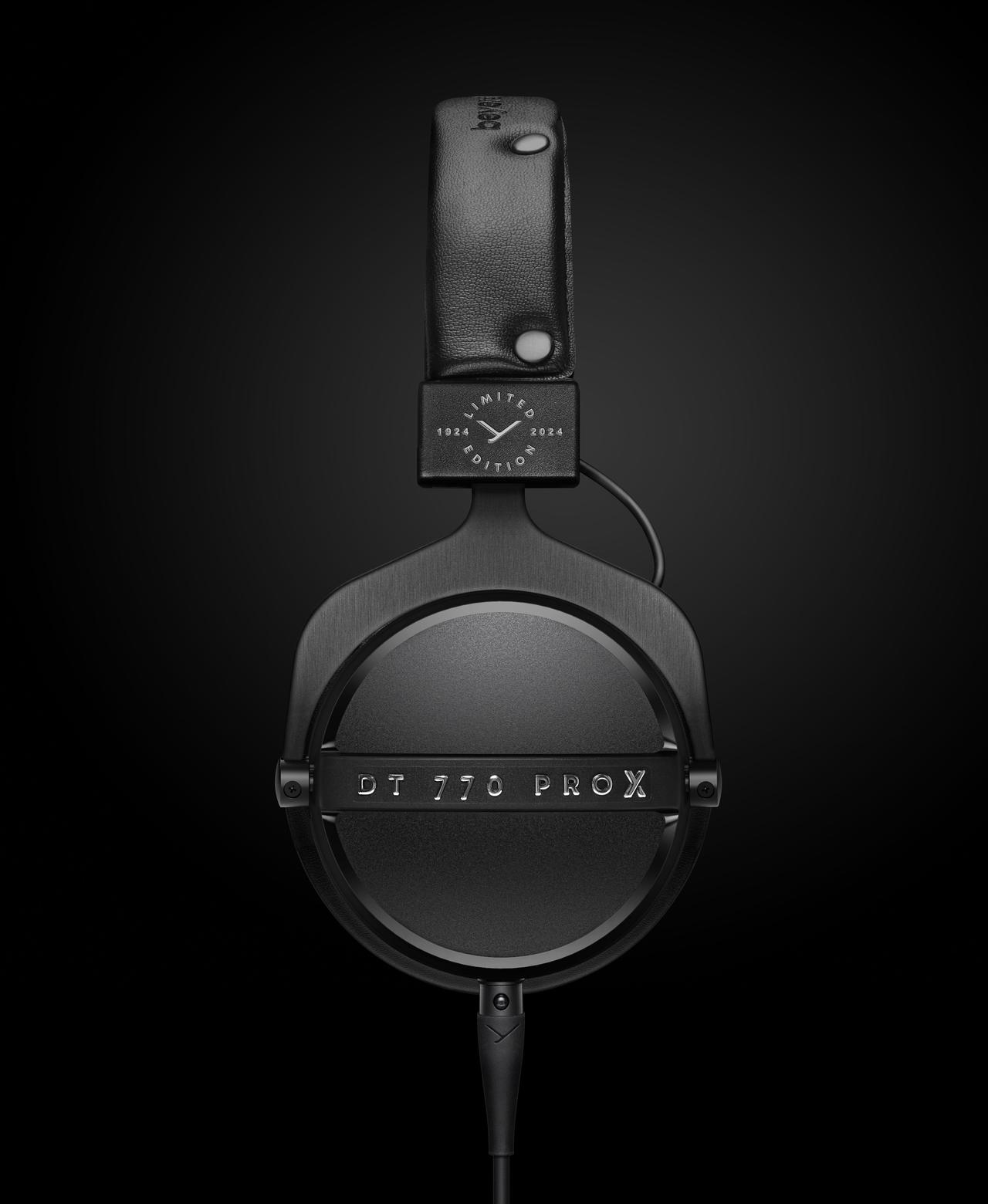 beyerdynamic、創立100周年記念モデルとなる密閉型モニターヘッドホン