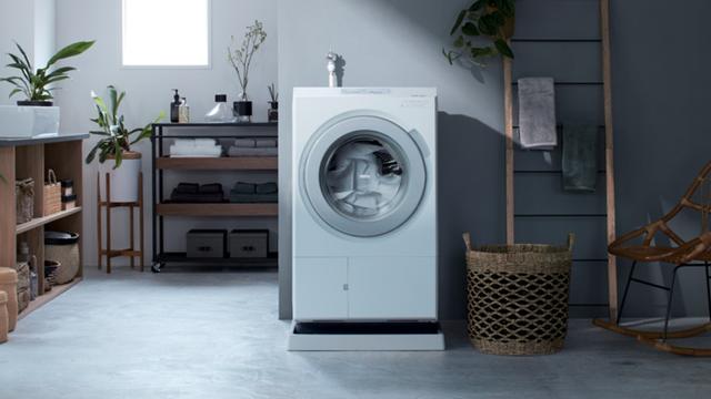 CMキャラクターを務める芦田愛菜さんが 「日立 ドラム式洗濯乾燥機 新