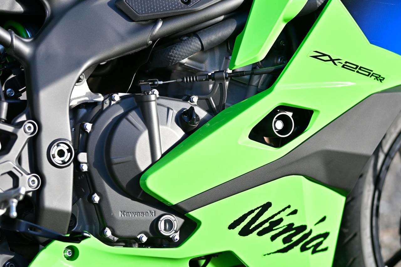Ninja ZX-25RRは「旅も楽しめる」250ccスーパースポーツだった！ 高速