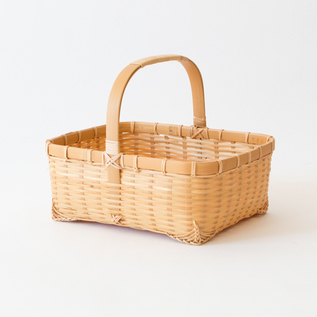 手提げかご／公長齋小菅（こうちょうさいこすが）｜愛着を持ってずっと