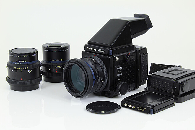 Rent a Mamiya RZ67 Kit Medium Format 6x7 kit - 3 lenses - 2 backs