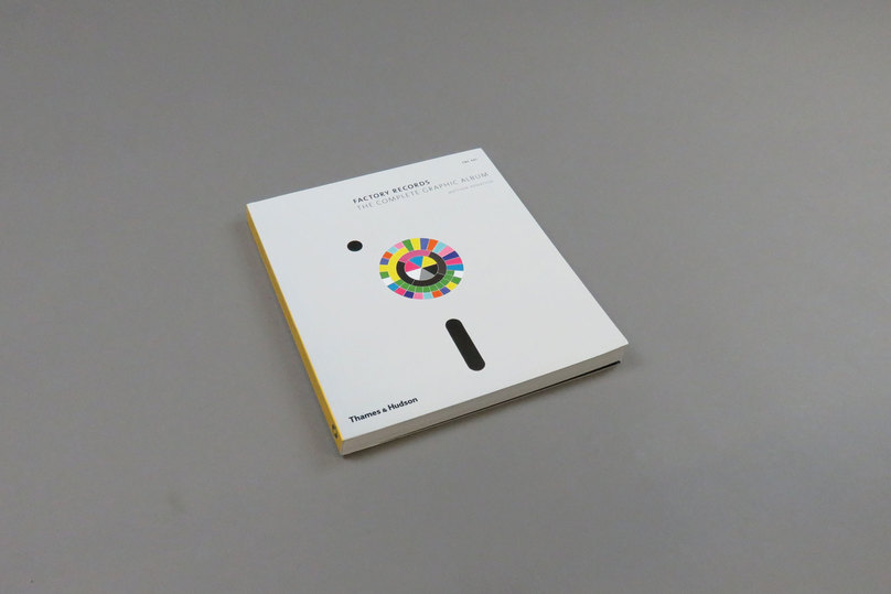 FACTORY RECORDS THE COMPLETE GRAP… Matthew Robertson - Factory