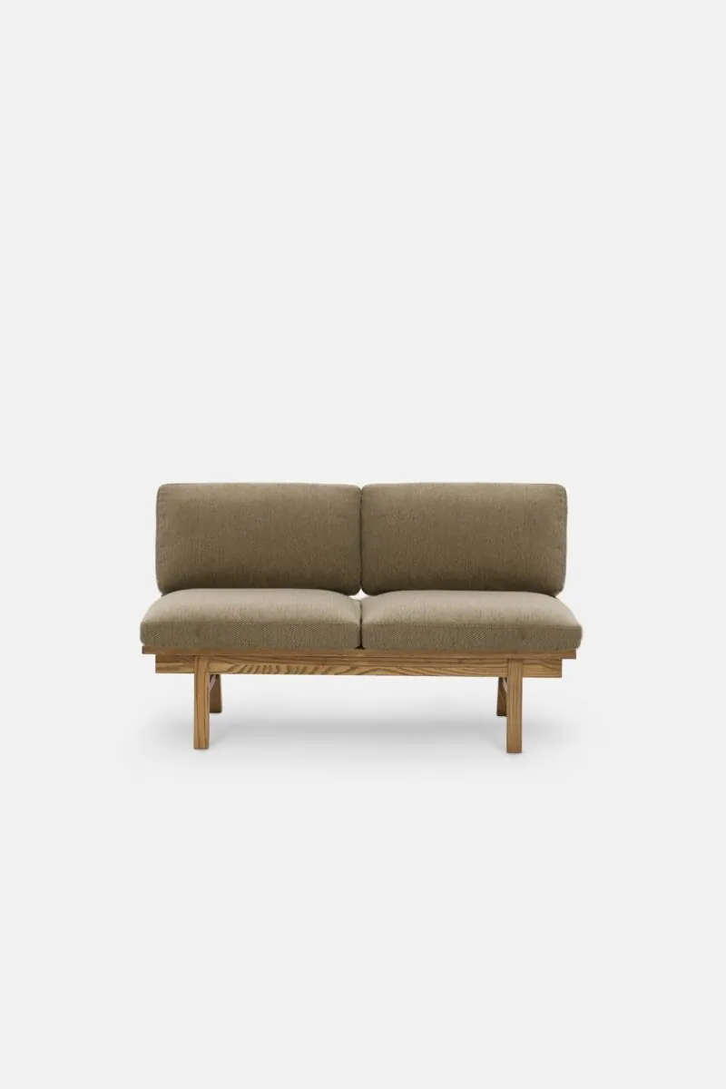 MOMO NATURAL | モモ ナチュラル - オフィシャルサイト NORD SOFA