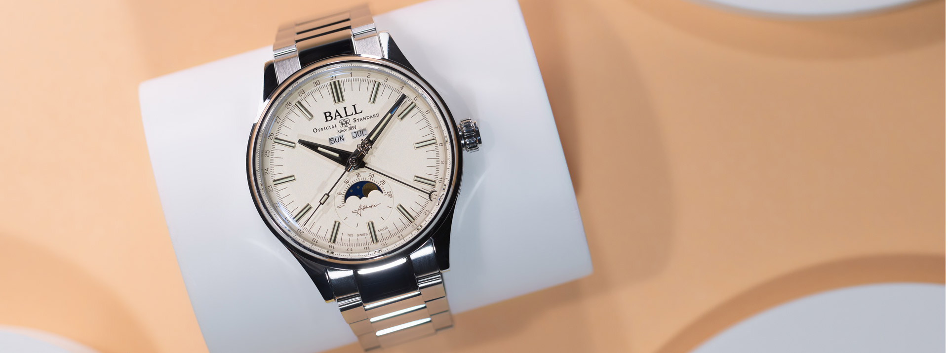 Engineer II Moon Calendar (40mm)