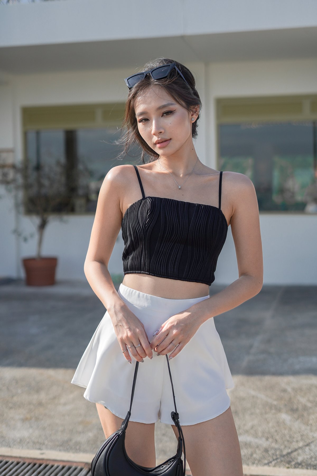 TPZ* WAVES PADDED CROP TOP IN BLACK | TOPAZETTE