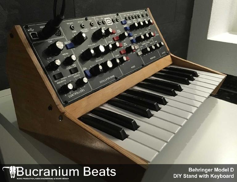 VERY Cool: Behringer Model D Minimoog Clone with Keyboard