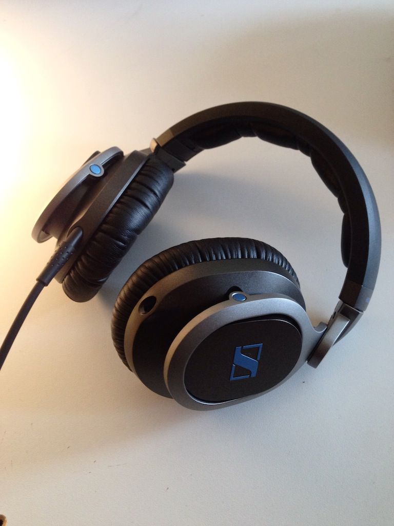 Review: Sennheiser HD8 DJ Heaphones