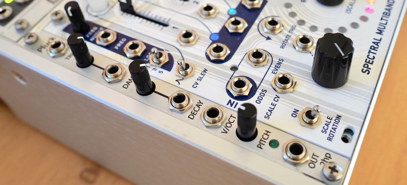 Review: 2HP Pluck Eurorack Module