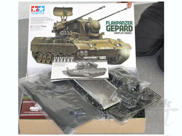 1/16 西ドイツ ゲパルト対空戦車 (ディスプレイモデル) | HLJ.co.jp