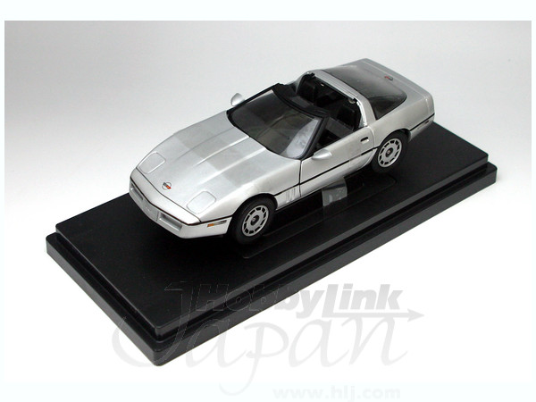 1/18 007 ボンドカー シボレー コルベット | HLJ.co.jp