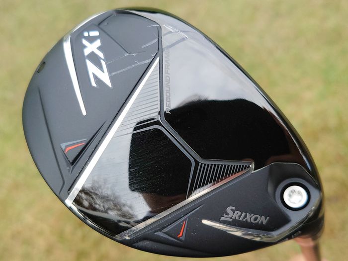 スリクソン ZXi ハイブリッド』 はHS40m/sでもスピンと高さで止め