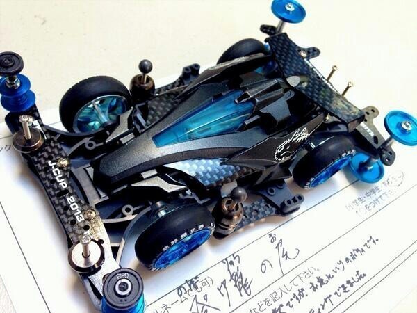 アバンテMk-Ⅲアズールクリアブルー by 登り龍の尾 M4G ミニ四駆ギャラリー