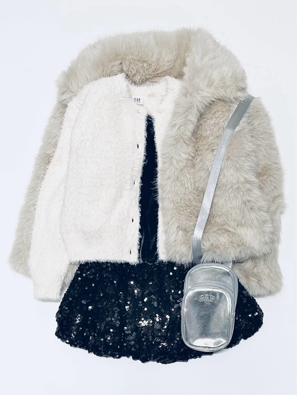 Gap公式オンラインストア | リサイクル フェイクファー クロップド