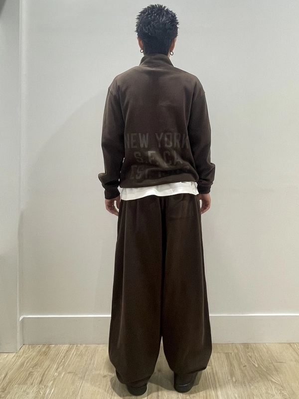 新作【スウェットセットアップ】のスタイリング | Gap公式オンラインストア