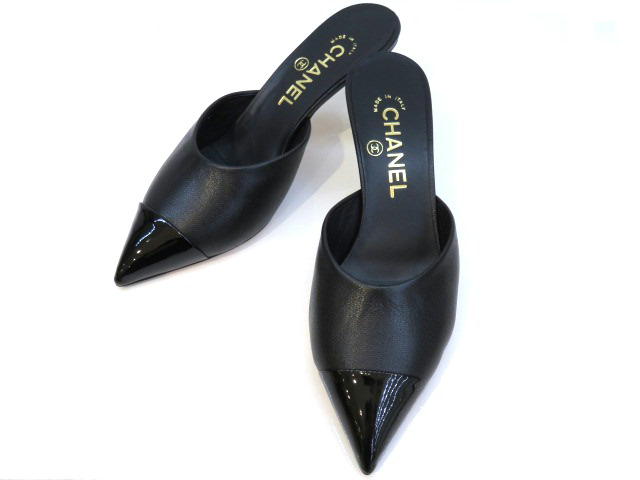 新品CHANEL ブラック パール装飾 ミュール