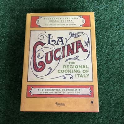 La Cucina : The Regional Cooking of Italy By: Italian Academy