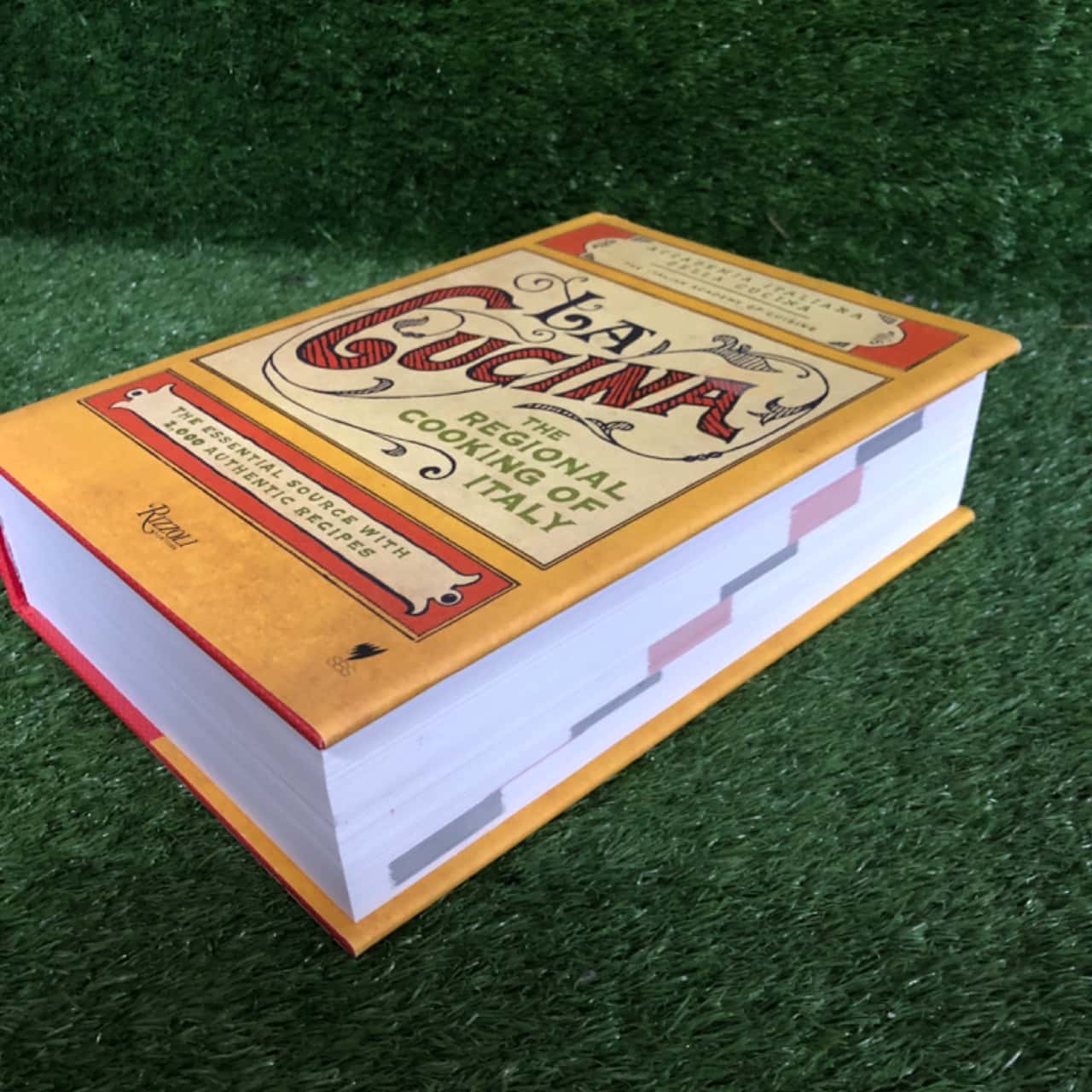 La Cucina : The Regional Cooking of Italy By: Italian Academy