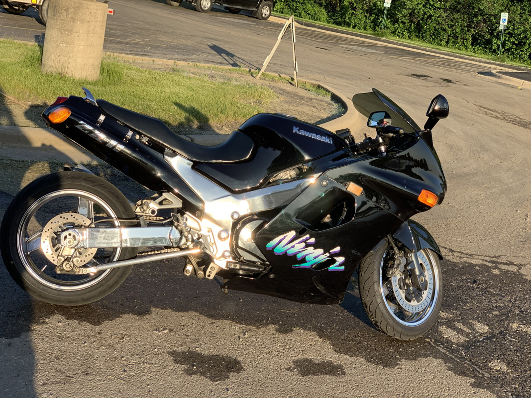 1994 Kawasaki ZX1100-D2 Ninja ZX-11 for Sale in Richton Park, IL