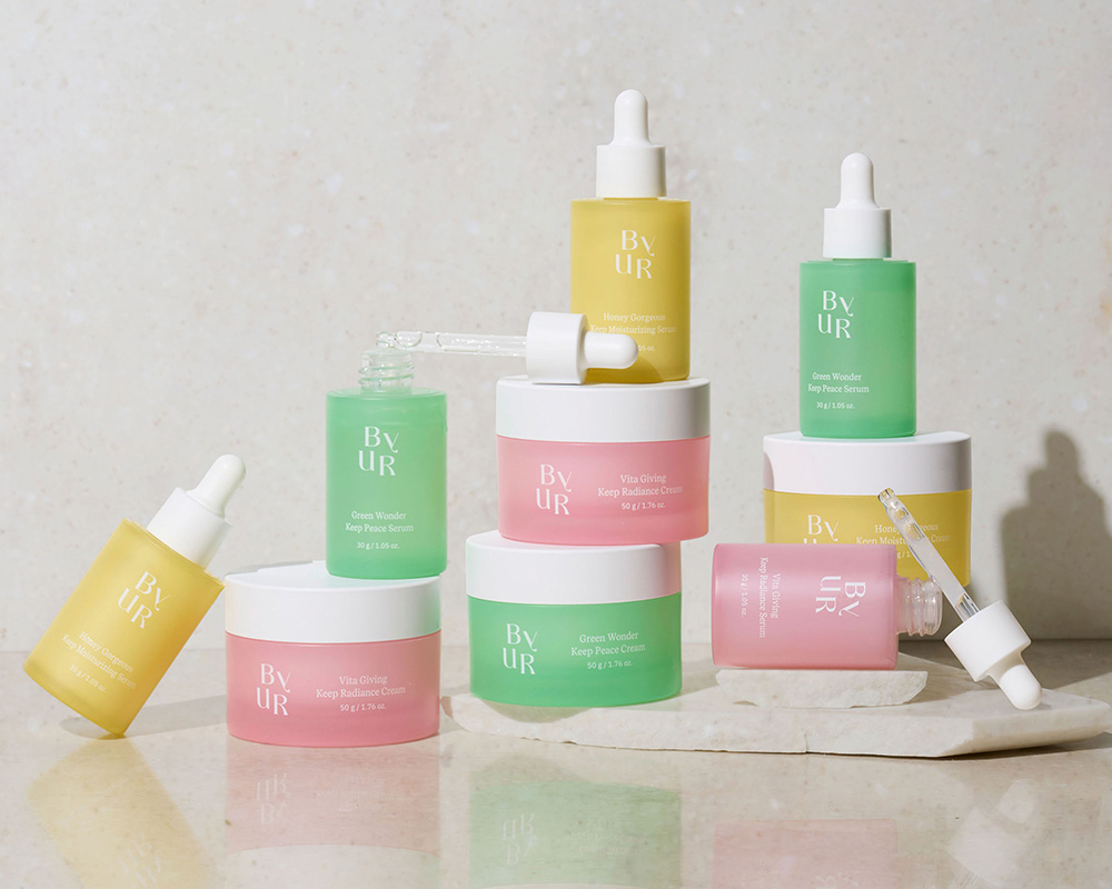 韓国大人気 なルネセルトナーパウダー ヒアルロニックセラム