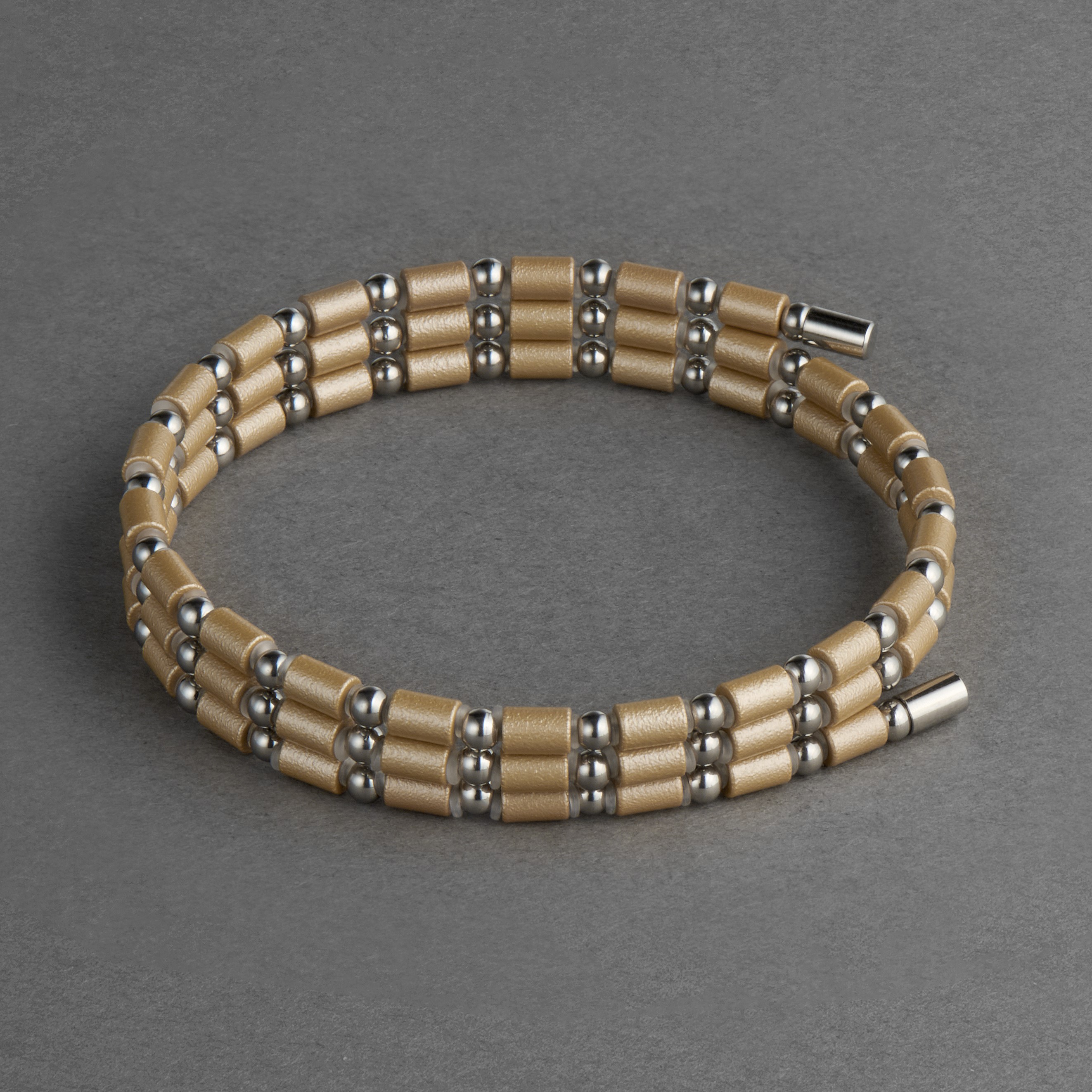 コアフォースループ シャンパンゴールド SUS CFL50 コアフォース公式