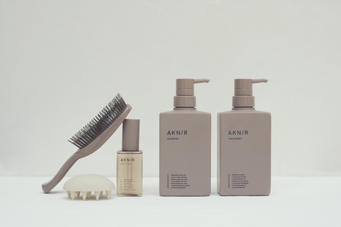 パーフェクトセット初回【ローズ×サンダルウッド】｜AKNIR（アクニー