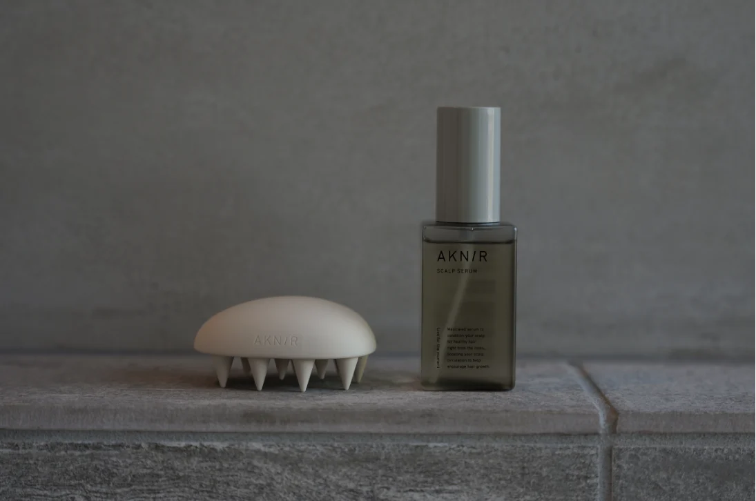 薬用ヘアスカルプセラム｜AKNIR（アクニー） 公式オンラインサイト