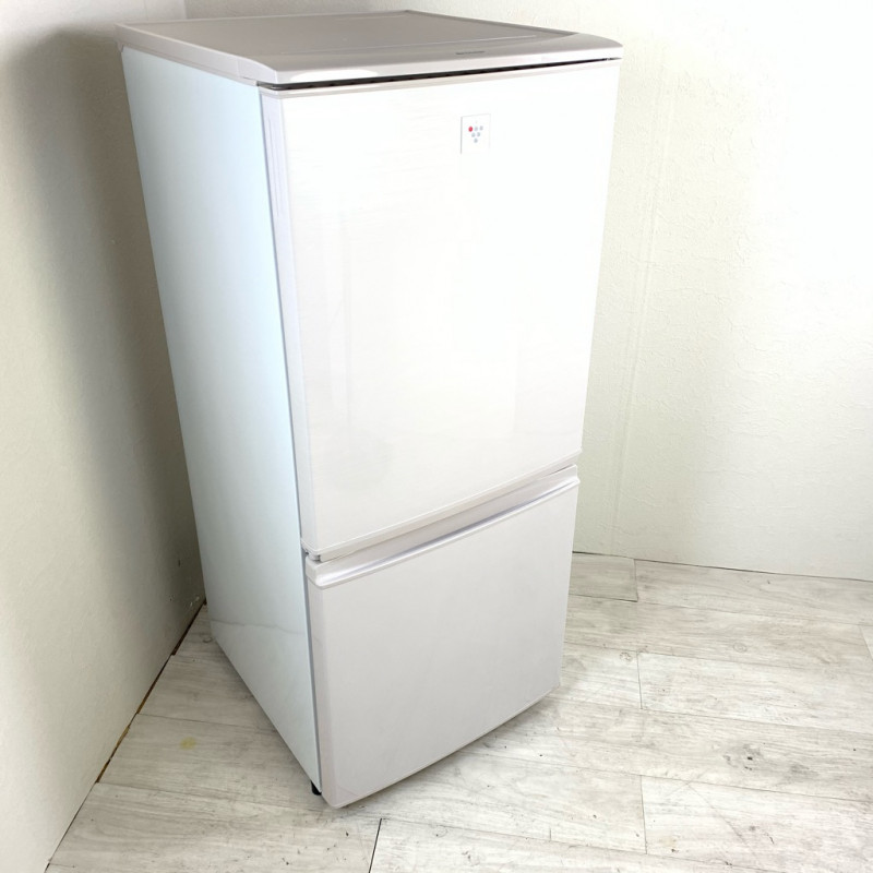 プラズマクラスター 冷蔵庫 シャープ つけかえどっちもドア 2014年