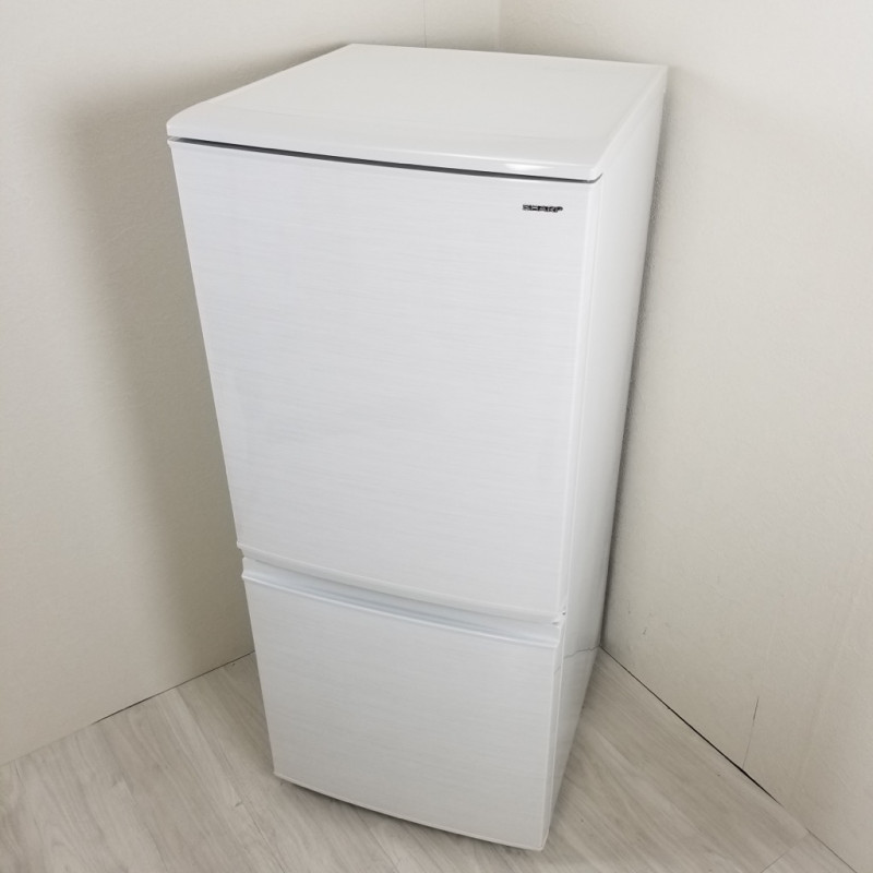 137L つけかえどっちもドア 2ドア冷蔵庫 シャープ SJ-D14D-W 2017年