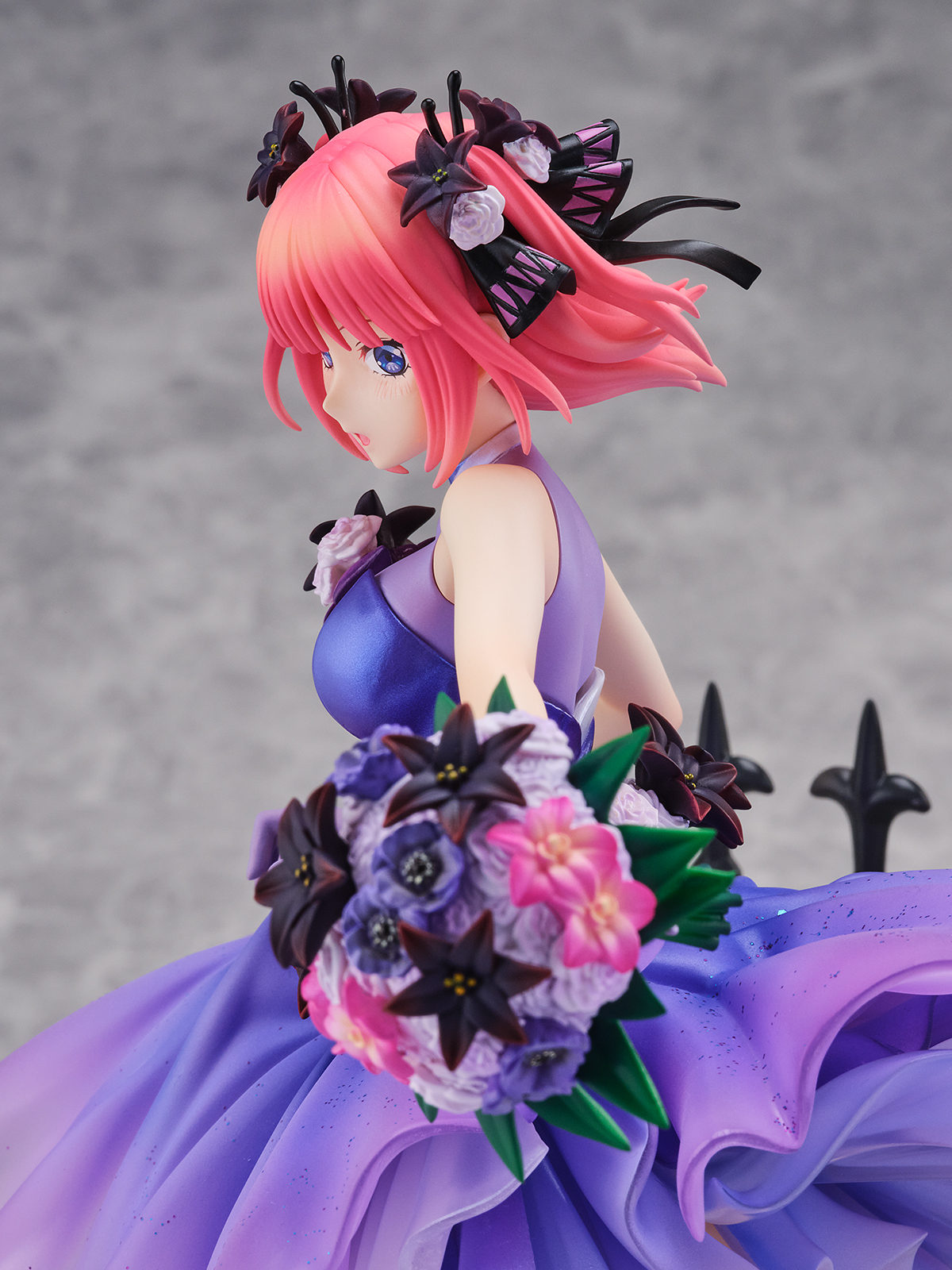 SHIBUYA SCRAMBLE FIGURE 中野 二乃 -Floral Dress Ver.- 1/7スケール