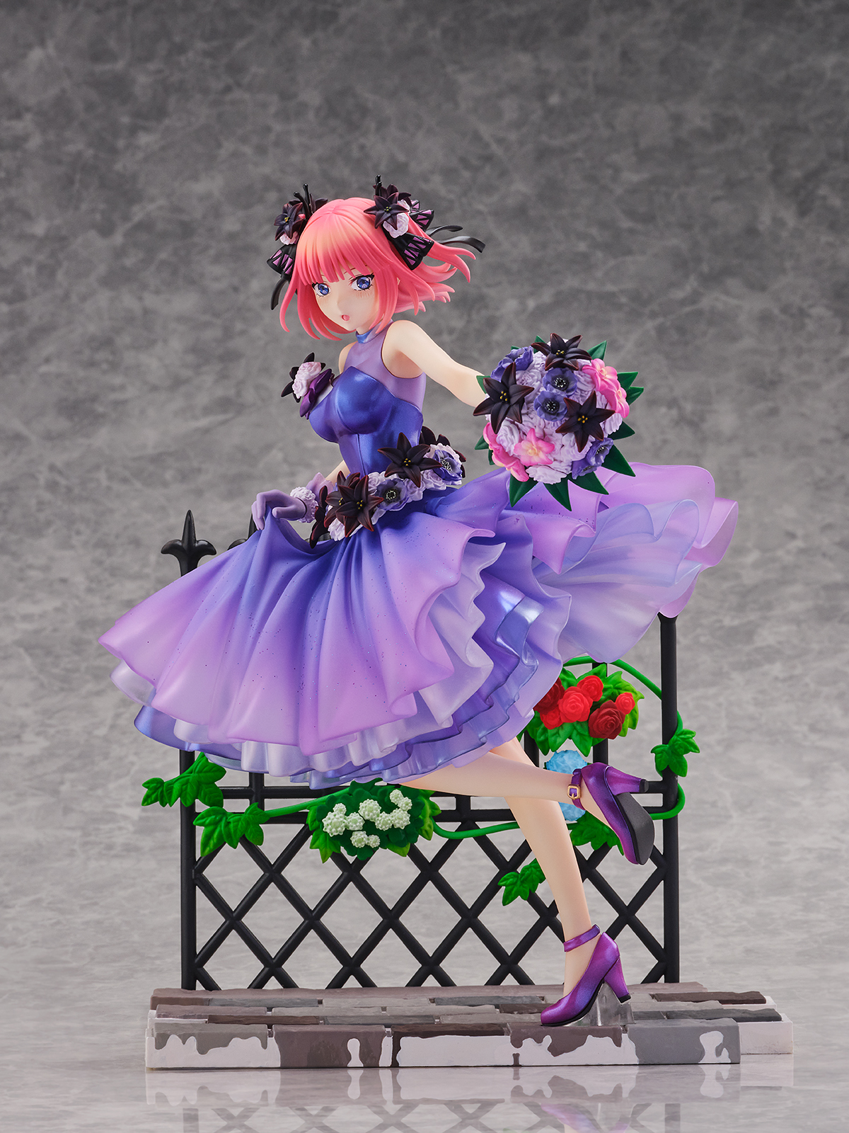 SHIBUYA SCRAMBLE FIGURE 中野 二乃 -Floral Dress Ver.- 1/7スケール