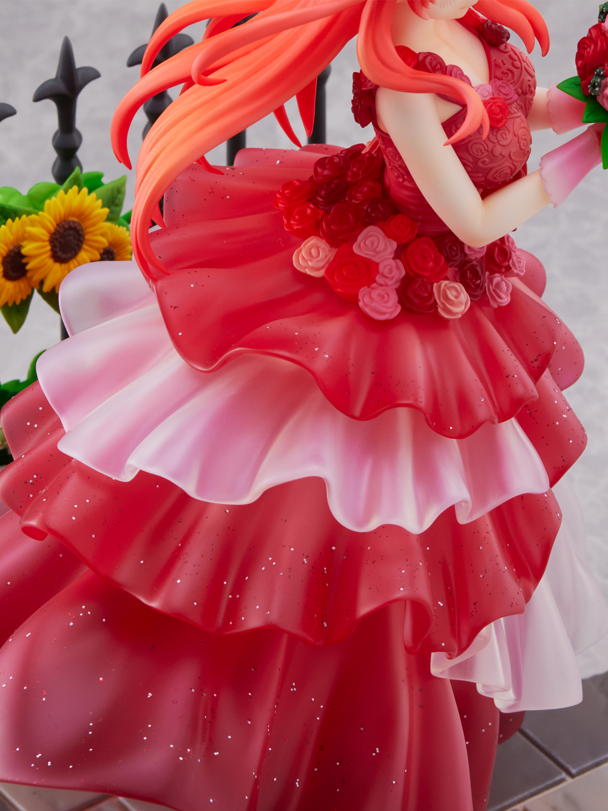 SHIBUYA SCRAMBLE FIGURE 中野 五月 -Floral Dress Ver.- 1/7スケール