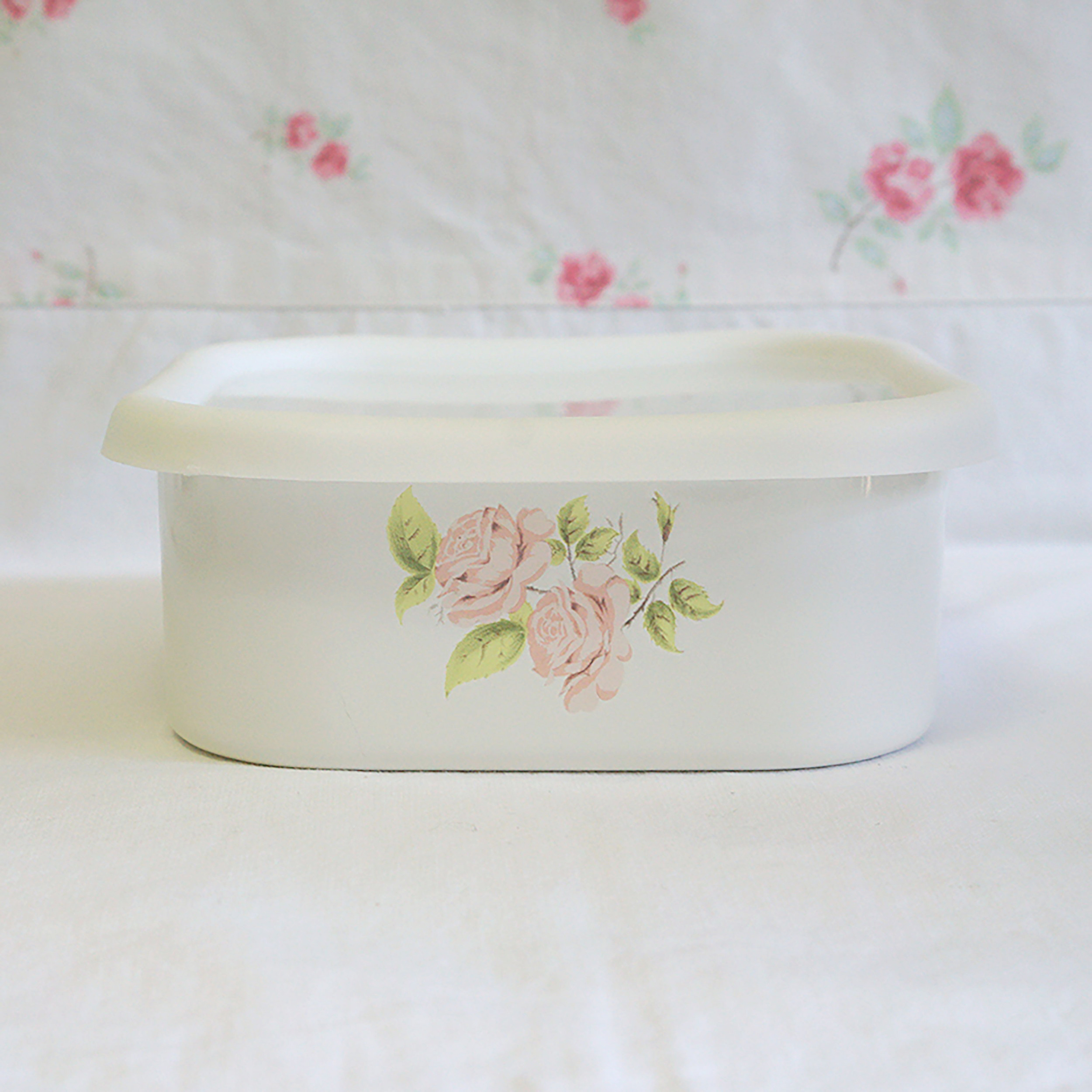 イマン 中古 クラリス ホーロー 四角 イマン 中古 クラリス ホーロー