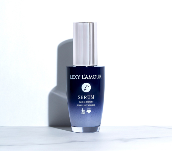 LEXY L'AMOUR（レクシーラムーア）