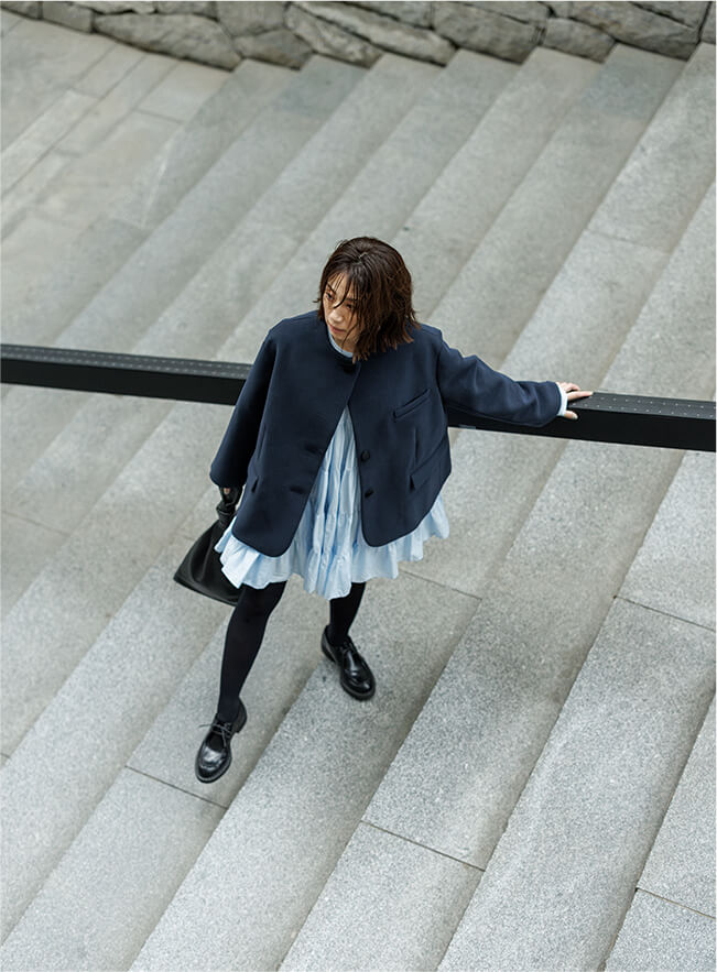 東原亜希 FORME 2024 フォルム ノーカラージャケット