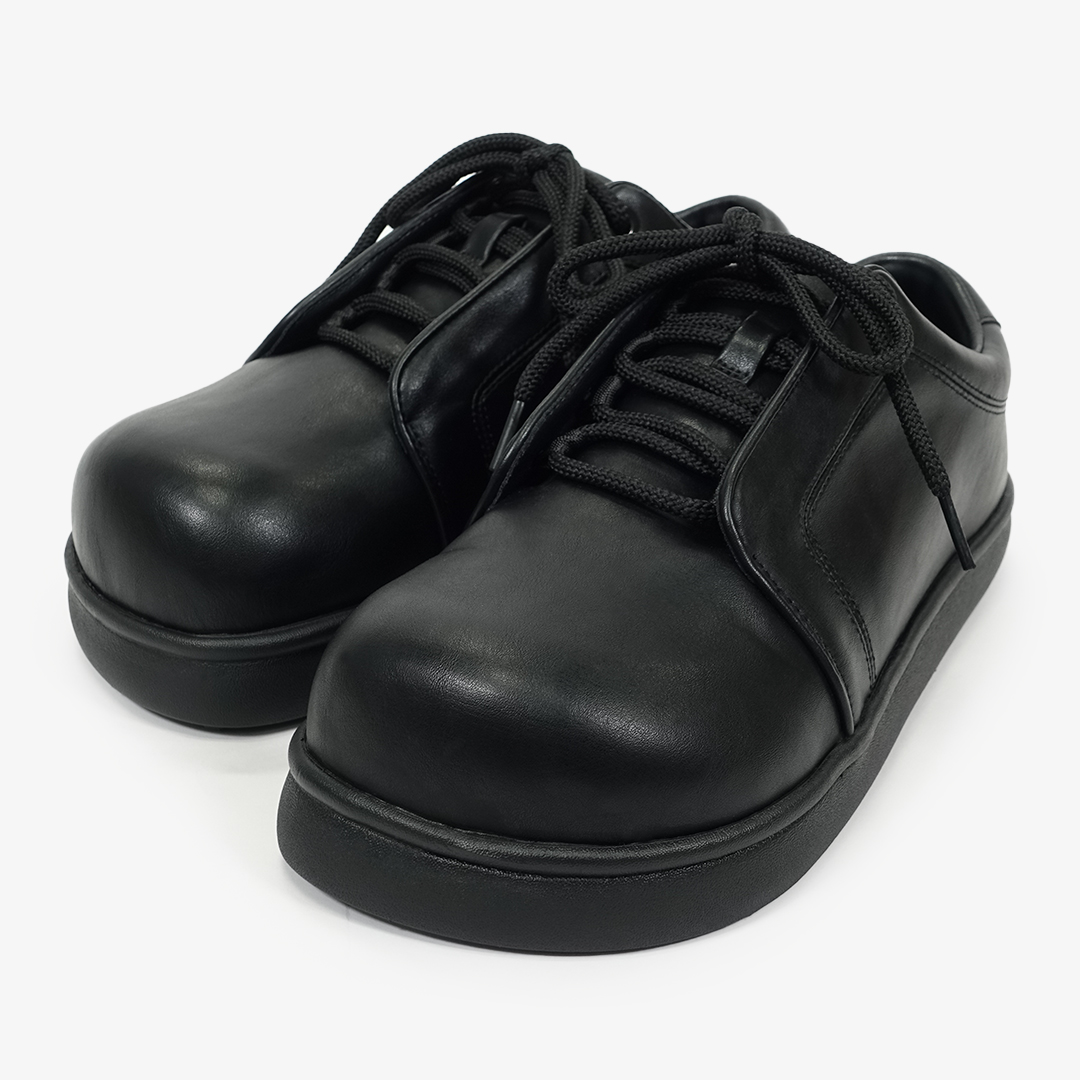 コートスニーカー ブラック/ブラック | Racbaki