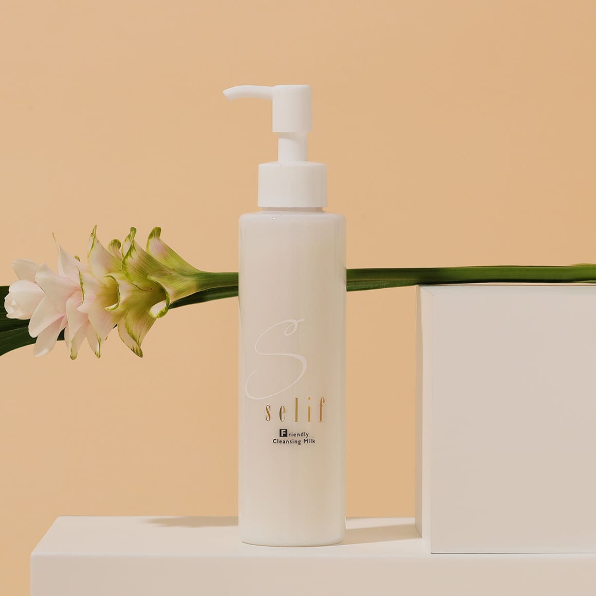 セリフ フレンドリークレンジングミルク | セリフ公式オンラインショップ