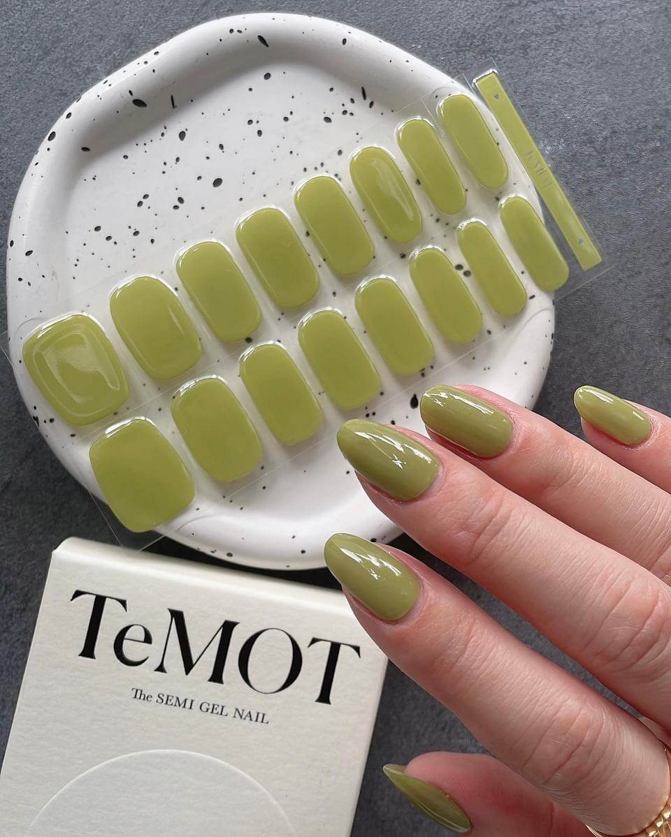 TeMOT｜美しさは、手もとに宿る。