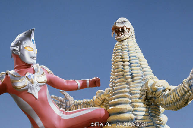 7月30日 ウルトラマンマックス 怪獣島にピグモンやレッドキングが出現